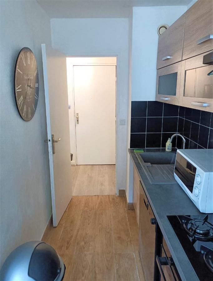Appartement Refait A Neuf Avec Piscine Sur